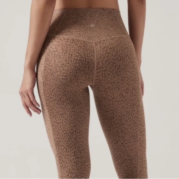 NWT Salutation Stash 7/8 Tight XS Tall in Shanti Animal Beige